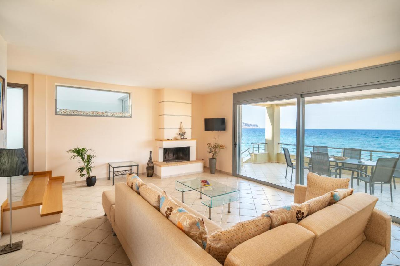 Spacious Beachfront Maisonettes With Stunning Views & A Private Beach Monemvasia Exterior photo