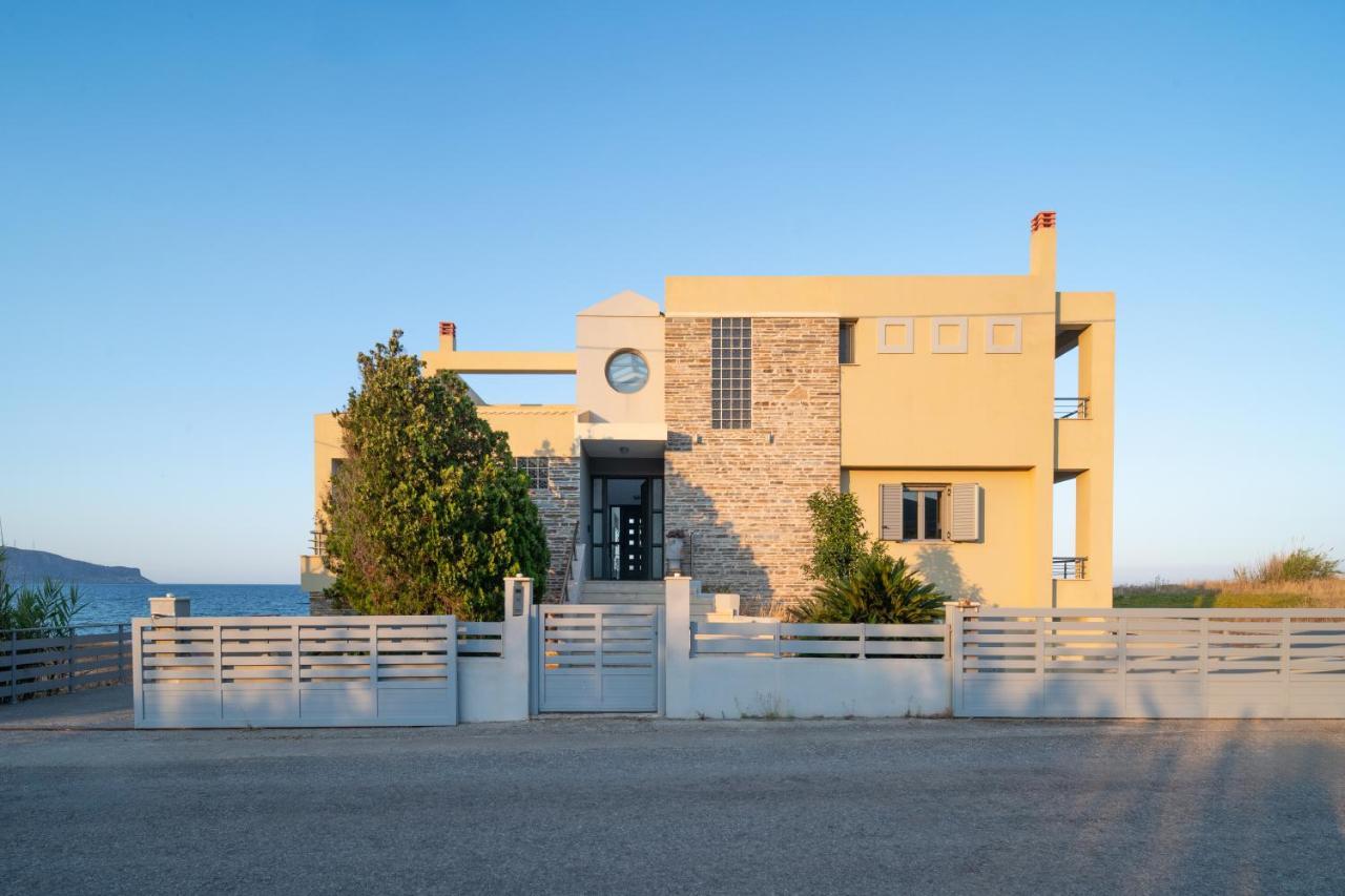 Spacious Beachfront Maisonettes With Stunning Views & A Private Beach Monemvasia Exterior photo